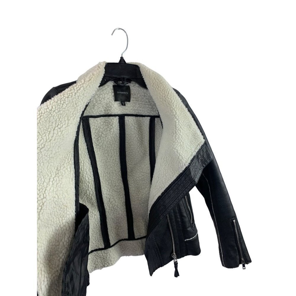 Dynamite Women's Warm Fuzzy Jacket - Picture 4 of 9
